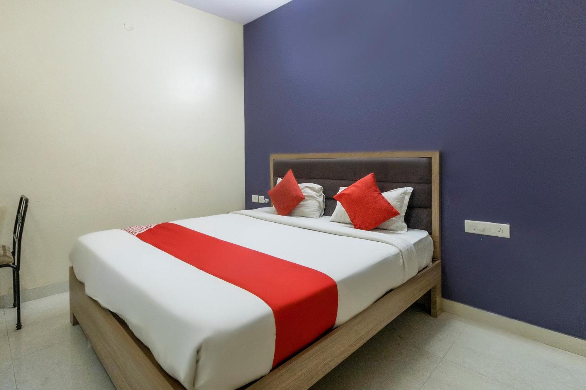 Hotel O Golden Inn Near Cubbon Park Bengalúr Exteriér fotografie
